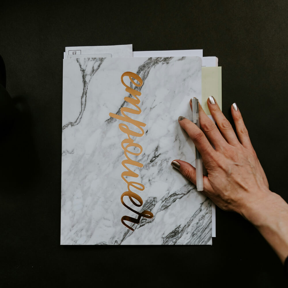 A notebook in the middle of the picture - Inner Oak Therapy Psychotherapy